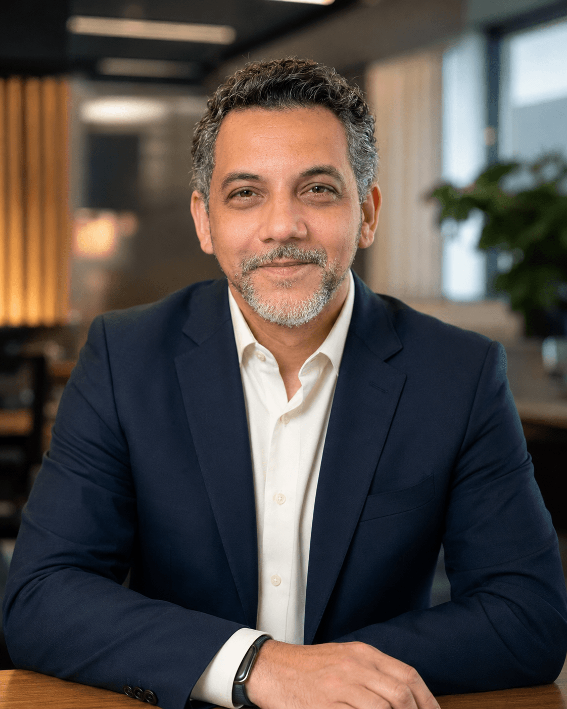 Portrait of Thiago Goulart de Oliveira, Engineering Director.